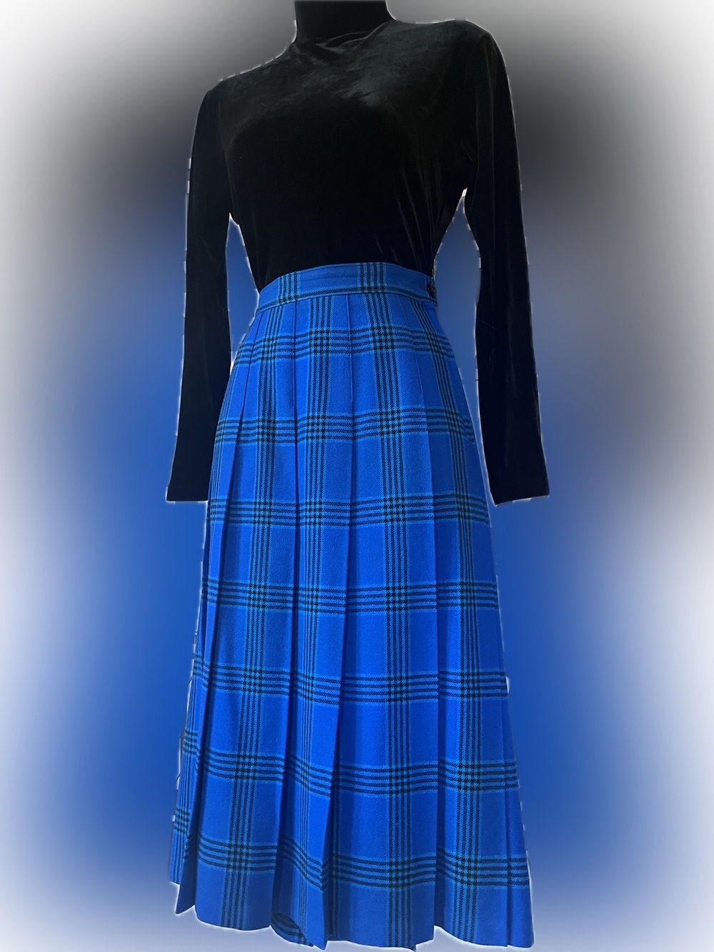 Vintage Pendleton Royal Blue Plaid A-Line Virgin Wool Pleated Skirt